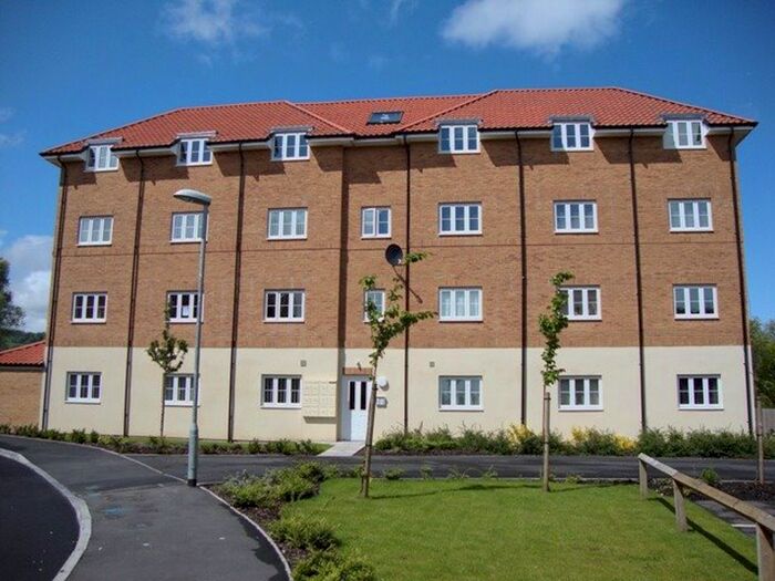 2 Bedroom Flat To Rent In Blaen Bran Close, Cwmbran, NP44