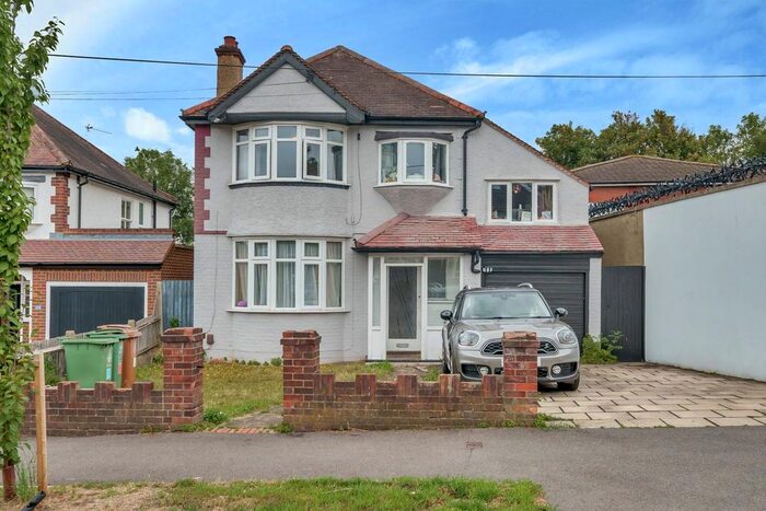 1 Bedroom Maisonette To Rent In Waverley Way, Carshalton Beeches, Carshalton, SM5