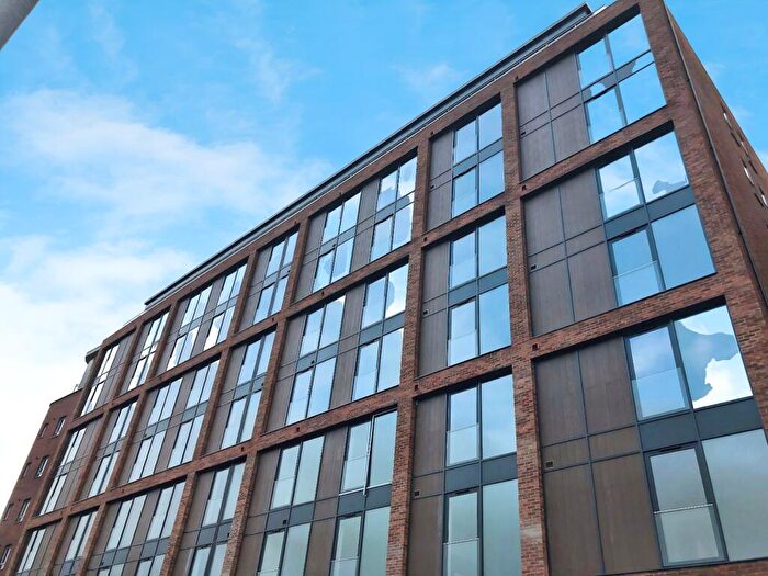 1 Bedroom Flat To Rent In Skinner Lane, Leeds, West Yorkshire, LS7