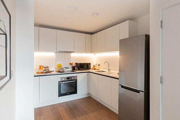 1 Bedroom Apartment To Rent In Gulson Road, Coventry, West Midlands, CV1