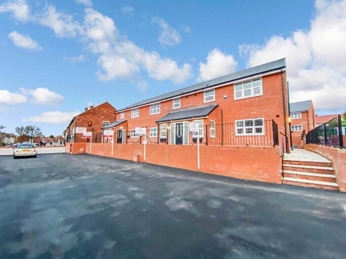 2 Bedroom Flat To Rent In Yoden Road, Peterlee, Co Durham, SR8