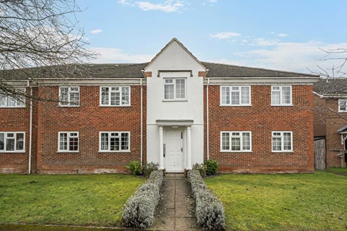 1 Bedroom Flat For Sale In Kingfisher Way, Langford Village, Bicester, Oxfordshire, OX26