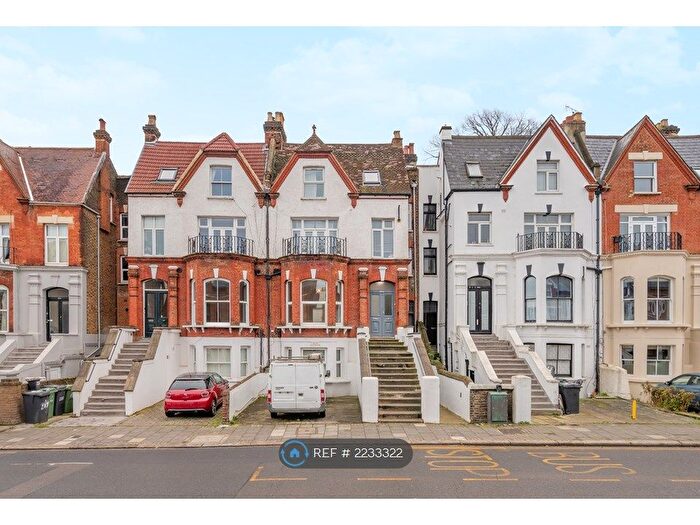 1 Bedroom Flat To Rent In Norwood Road, London, SE24