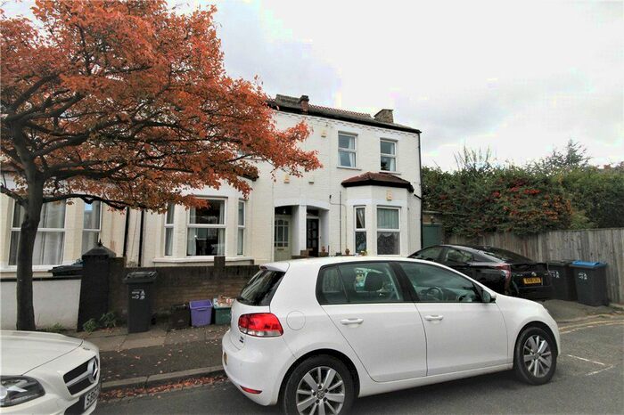 1 Bedroom Flat To Rent In Cowdrey Road, London, SW19