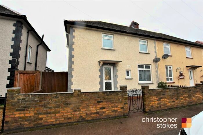 3 Bedroom Semi-Detached House To Rent In Harold Crescent, Waltham Abbey, Essex, EN9