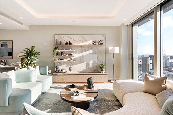 3 Bedroom Penthouse For Sale In The Haydon, Minories, London, EC3N