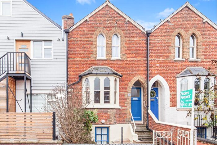 2 Bedroom Terraced House To Rent In Hurst Street, Oxford, OX4