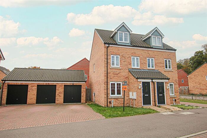 3 Bedroom Semi-Detached House For Sale In Plover Place, Exning, Newmarket, CB8