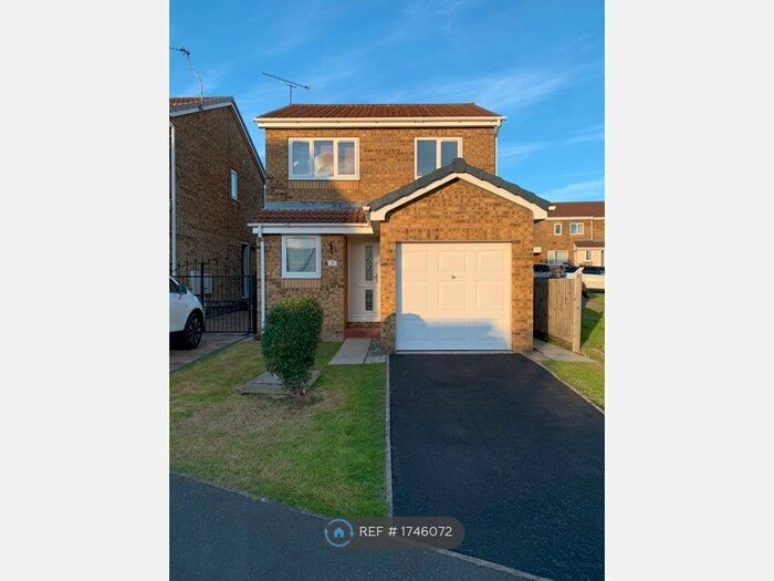 3 Bedroom Detached House To Rent In Epping Gardens, Sothall, Sheffield, S20