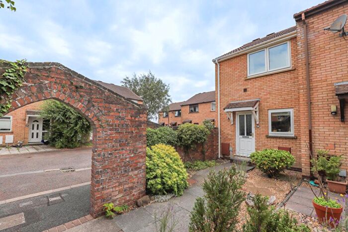 2 Bedroom Town House To Rent In Mallow Walk, Westgate, Morecambe, LA3