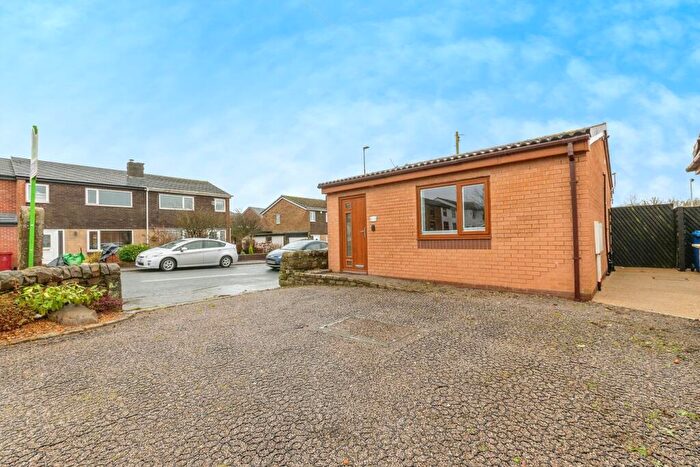 1 Bedroom Detached Bungalow For Sale In School Lane, Guide, Blackburn, BB1