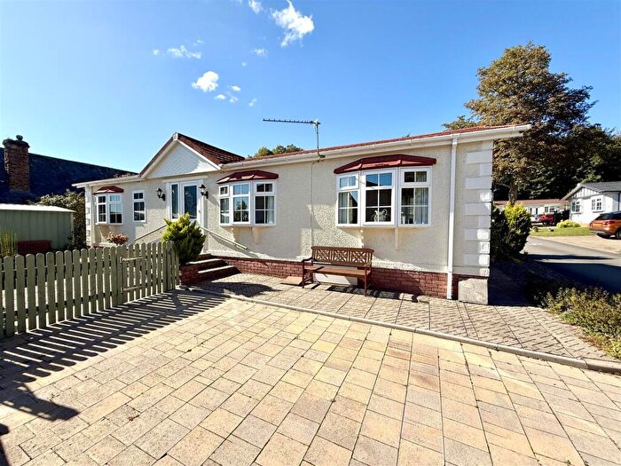 2 Bedroom Park Home For Sale In Clanna, Alvington, Lydney, GL15