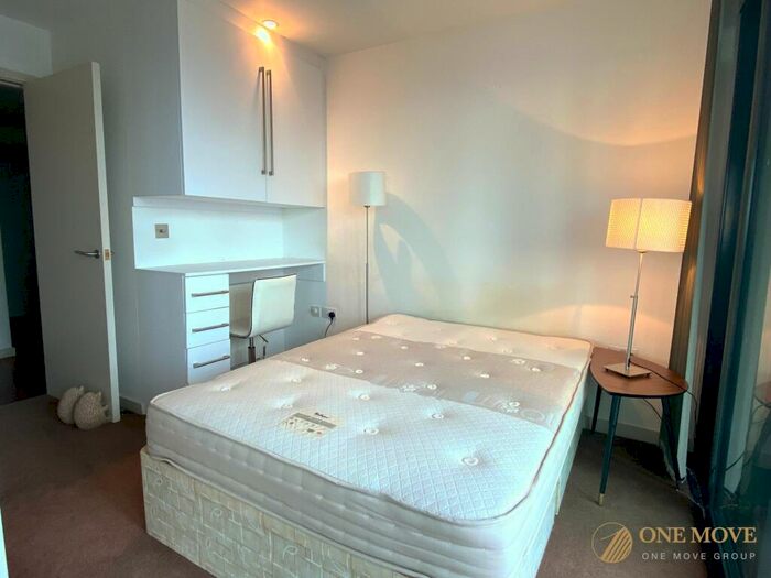 2 Bedroom Flat To Rent In Deansgate, Beetham Tower, M3