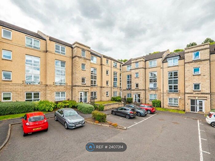 2 Bedroom Flat To Rent In Inglis Green Gait, Edinburgh, EH14