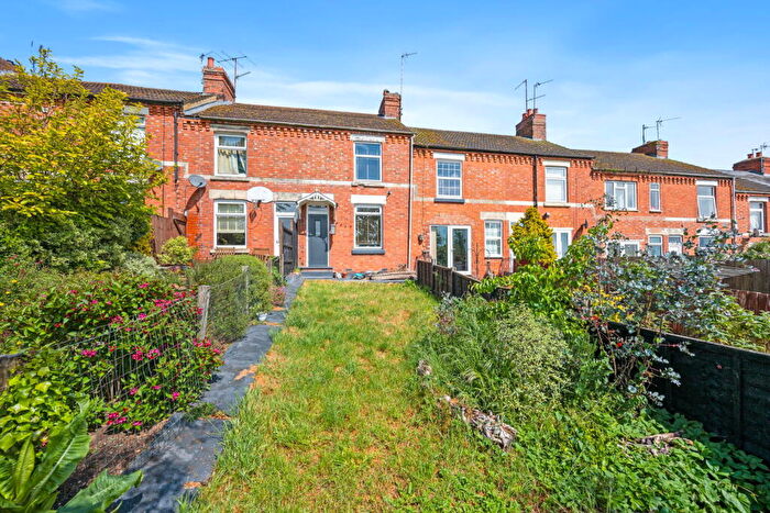 2 Bedroom Terraced House For Sale In Coronation Avenue, Rothwell, NN14
