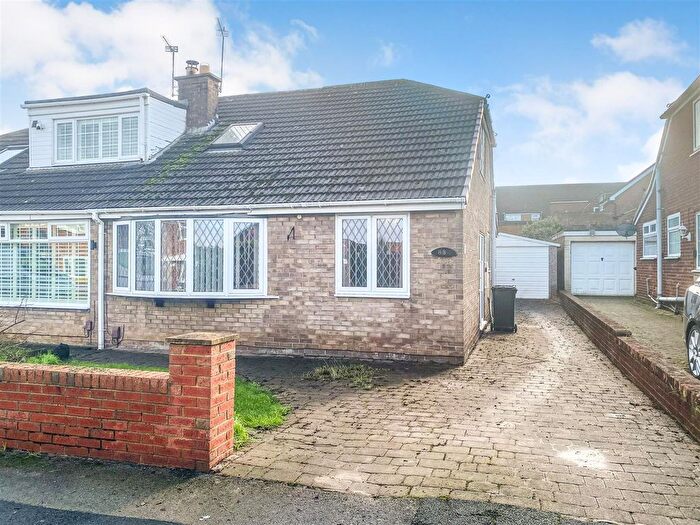 2 Bedroom Semi-Detached Bungalow For Sale In Durham Road, Middlesbrough, TS6