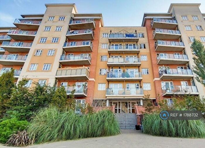 2 Bedroom Flat To Rent In Stanley Road, Harrow, HA2