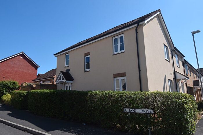 3 Bedroom Semi-Detached House For Sale In Channi Drive, Bridgwater, TA6