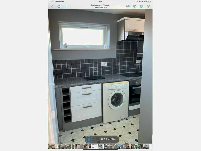 1 Bedroom Flat To Rent In Berners Way, Broxbourne Hertfordshire, EN10