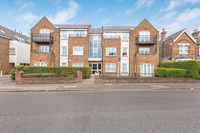 2 Bedroom Flat For Sale In Main Road, Sidcup, DA14