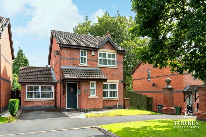 3 Bedroom Detached House To Rent In Petunia Close, Clayton-le-Woods, Leyland, PR25