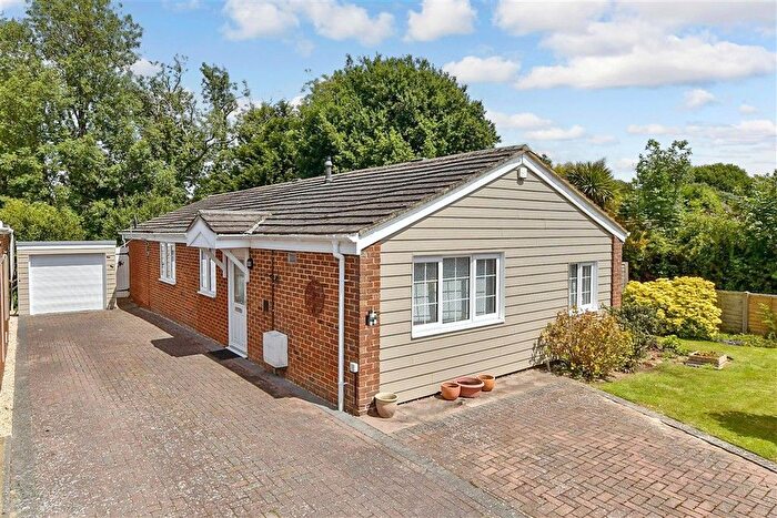 3 Bedroom Detached Bungalow For Sale In Little Bridges Close, Southwater, Horsham, West Sussex, RH13