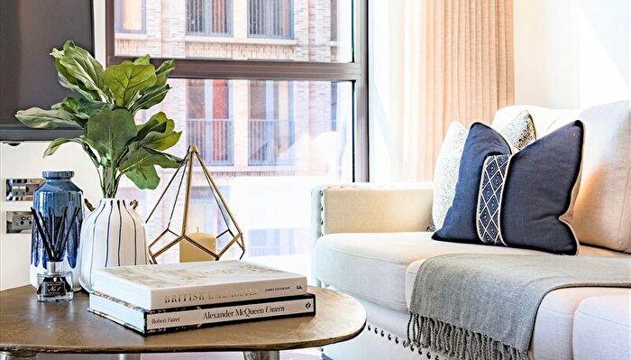 2 Bedroom Apartment To Rent In Charles Clowes Walk, London, SW11