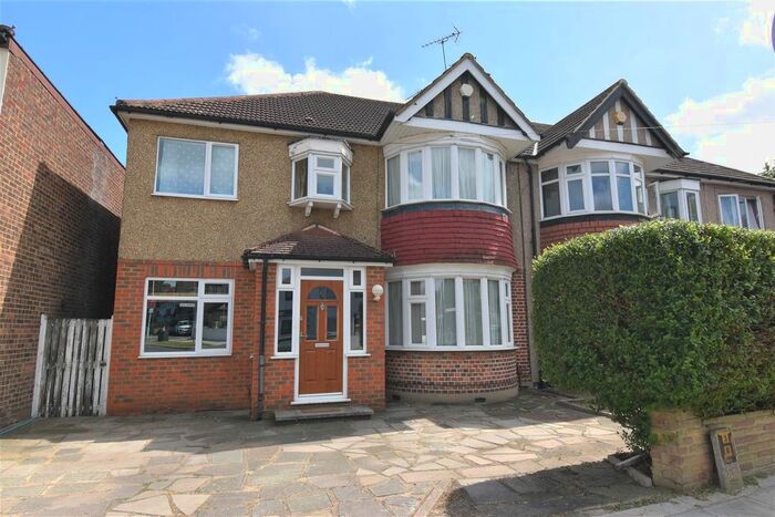 4 Bedroom Semi Detached House For Sale In Torrington Road, Ruislip, HA4