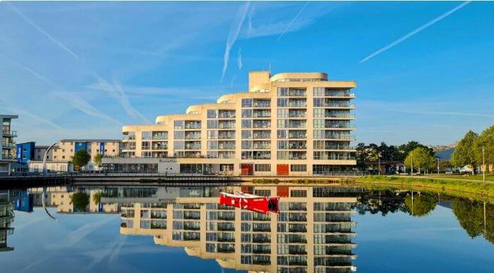 1 Bedroom Flat To Rent In Mirage, Portishead, BS20