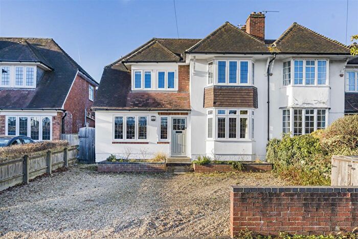 4 Bedroom Semi-Detached House To Rent In Oxford Road, Abingdon, OX14