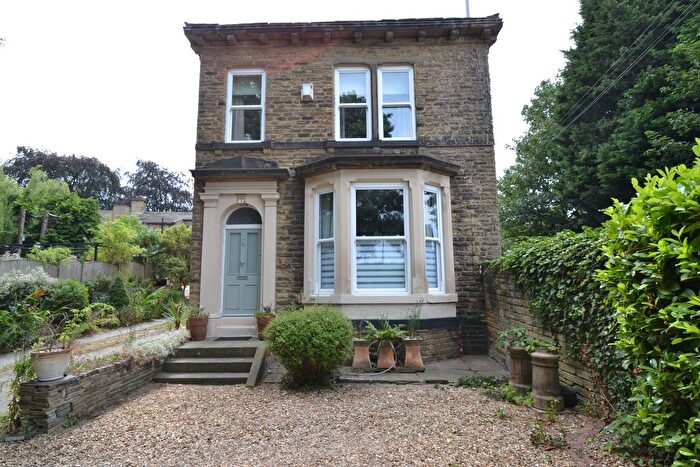 4 Bedroom Terraced House For Sale In Bradford Road, Idle, Bradford, BD10