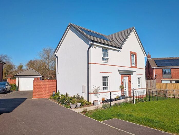 4 Bedroom Detached House For Sale In Crabtree Meadow, Berry Hill, Coleford, GL16