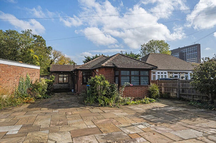 2 Bedroom Detached Bungalow For Sale In Old Farm Road East, Sidcup, DA15