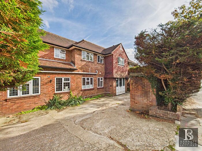 7 Bedroom Semi-Detached House For Sale In Chertsey Road, Feltham, TW13