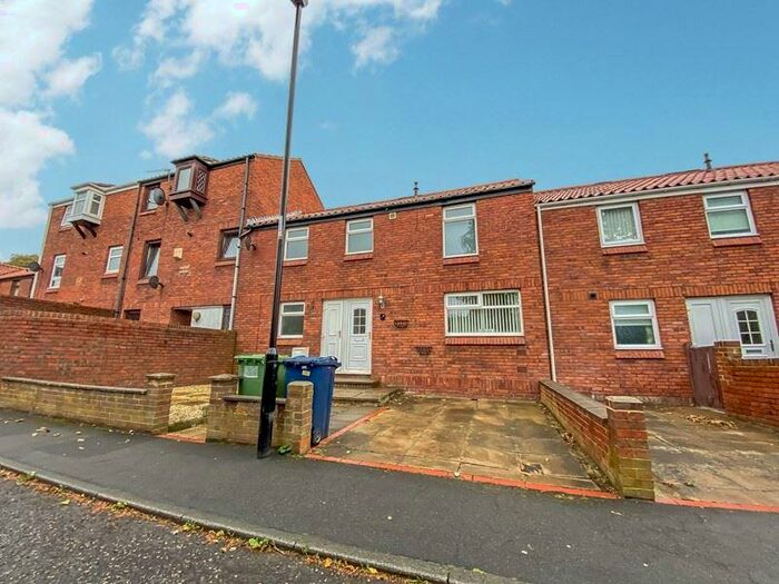 3 Bedroom Terraced House To Rent In The Pantiles, Washington, Tyne And Wear, NE37