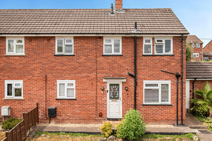 3 Bedroom Semi-Detached House For Sale In Lower Cotteylands, Tiverton, EX16
