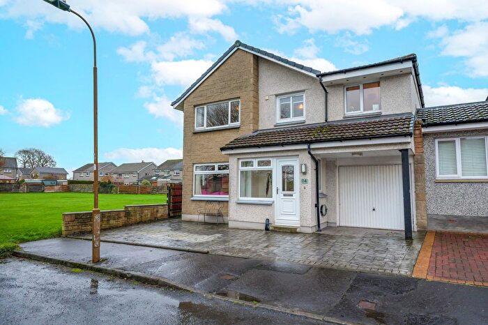 4 Bedroom Link Detached House For Sale In West Croft, Ratho, EH28