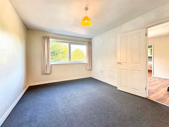 1 Bedroom Flat To Rent In Nelric House, SO17
