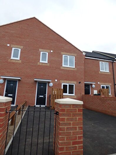 3 Bedroom Terraced House To Rent In Split Crow Road, Gateshead, NE10