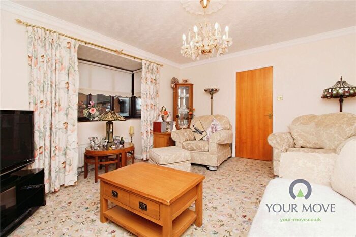 2 Bedroom Bungalow For Sale In St. Johns Close, Hugglescote, Coalville, Leicestershire, LE67