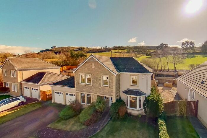 4 Bedroom Detached House For Sale In Nethy Place, Abernethy, Perth, PH2