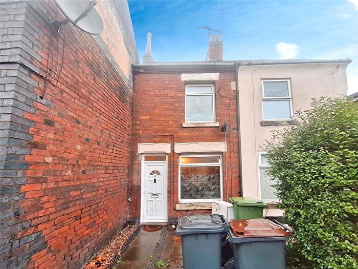 2 Bedroom Terraced House For Sale In Whittleford Road, Nuneaton, Warwickshire, CV10