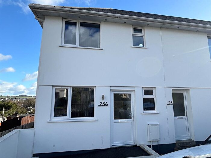 3 Bedroom End Of Terrace House To Rent In Rose Hill, St. Blazey, Par, PL24
