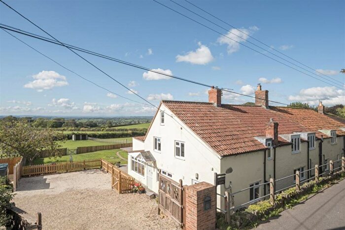 5 Bedroom Semi-Detached House For Sale In Smallway, Galhampton, Somerset, BA22