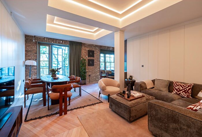 2 Bedroom Flat For Sale In Piano Studios, Chalk Farm, London, NW1