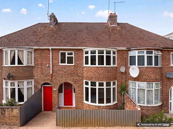 3 Bedroom Terraced House For Sale In Railway View, Kettering, NN16
