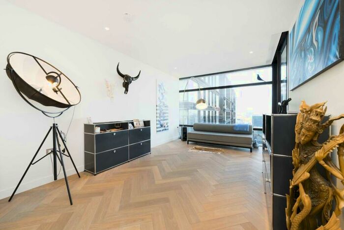 1 Bedroom Flat To Rent In Principal Tower, Liverpool Street, EC2A