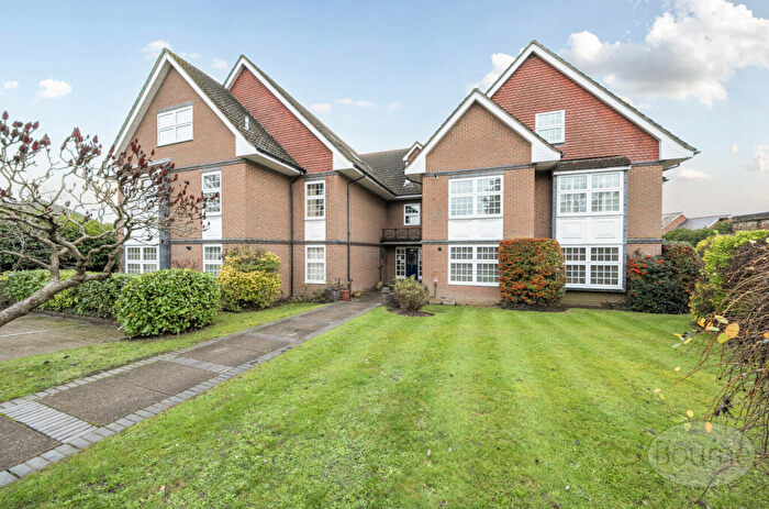 2 Bedroom Apartment For Sale In Bourne Heights, Frensham Road, Farnham, Surrey, GU9