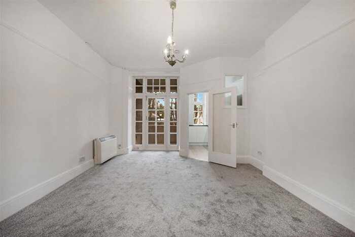 1 Bedroom Flat To Rent In Elm Tree Road, London, NW8