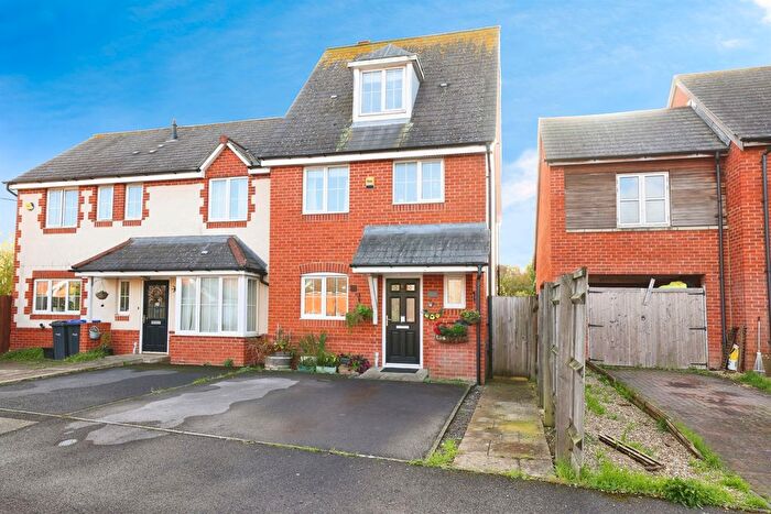 3 Bedroom Property For Sale In Pointers Way, Amesbury, Salisbury, SP4